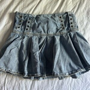 mini pleated denim skirt